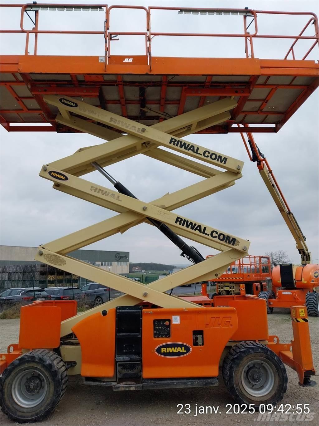 JLG 3394RT Škaraste platforme