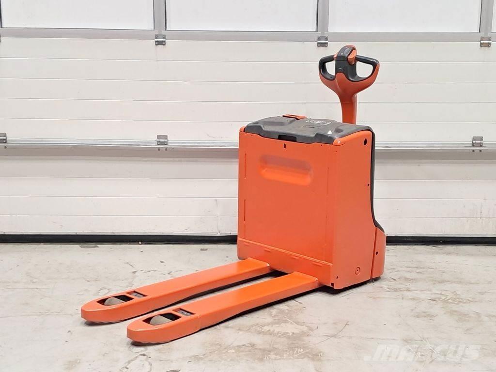 Linde T16 Nisko podizni električni viličar