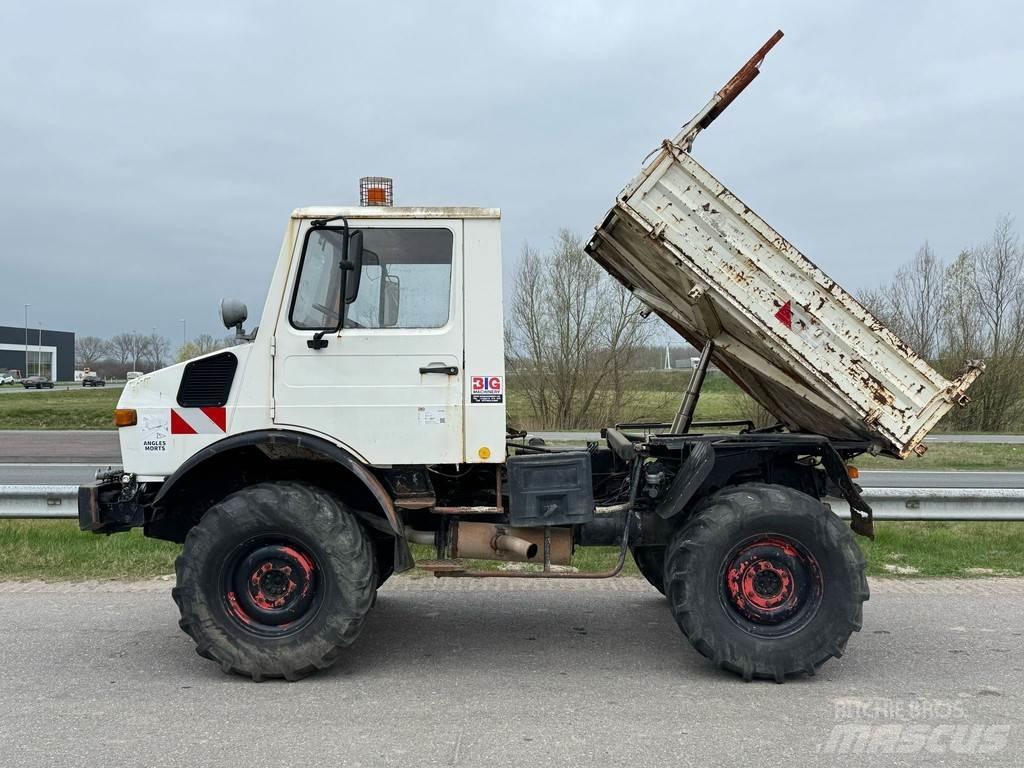 Mercedes-Benz 424 Kiper kamioni