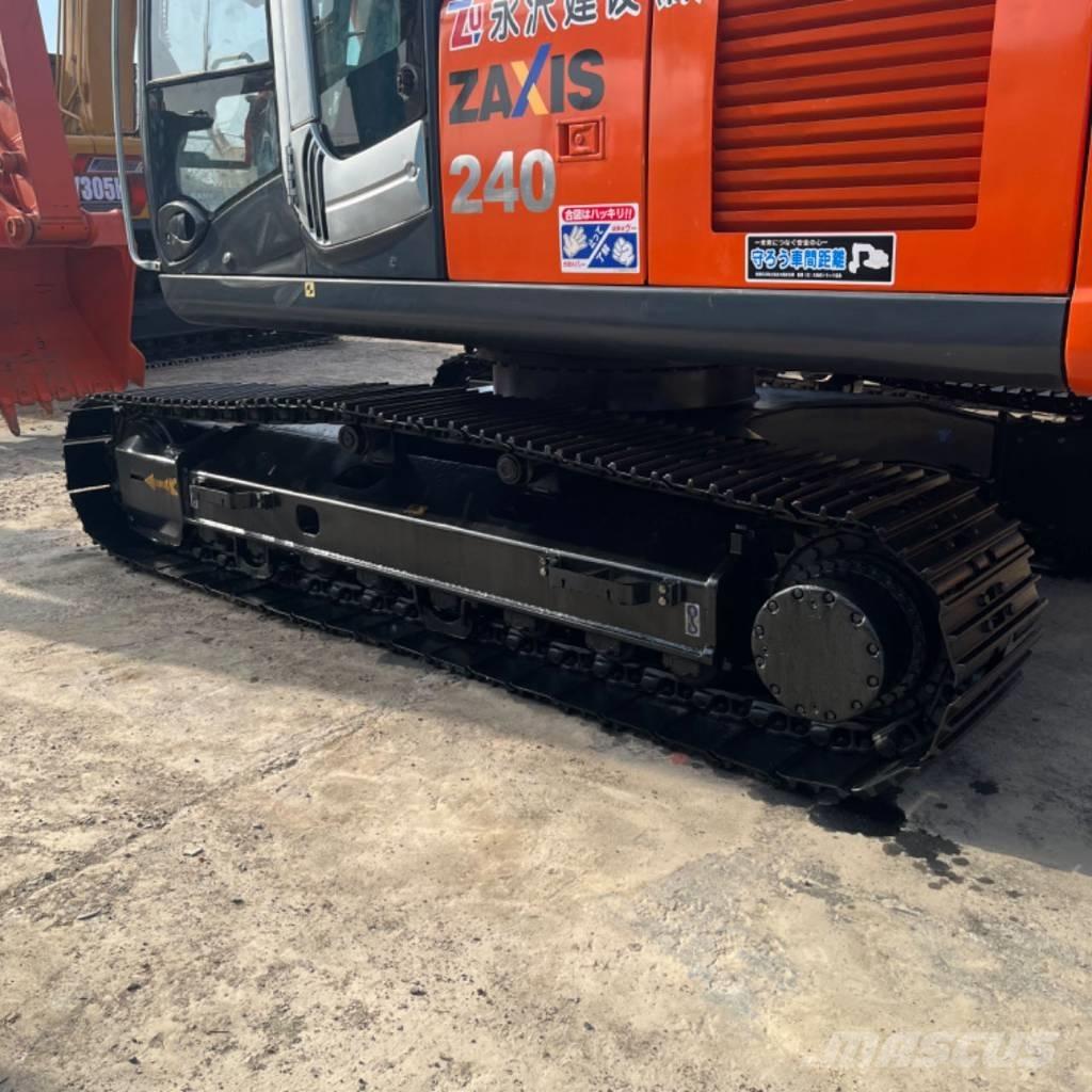 Hitachi ZX 240 Bageri gusjeničari