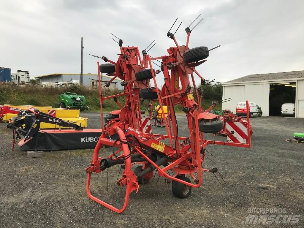Kuhn GF 8702 Okretači i sakupljači sijena