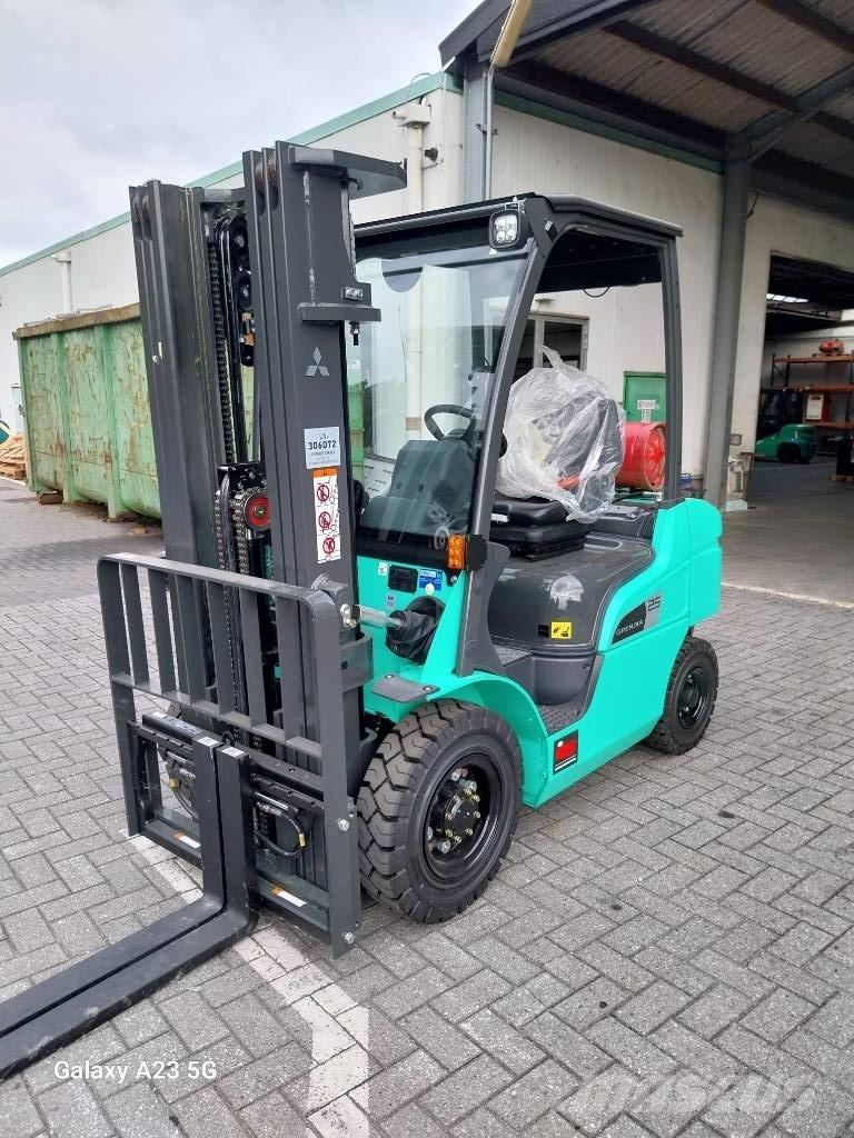 Mitsubishi FG 25 N Plinski viličari