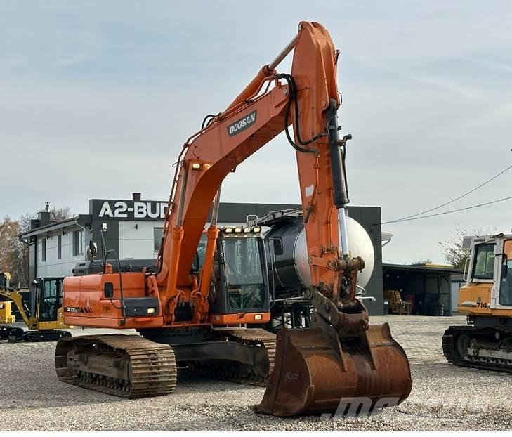 Doosan DX 300 LC-3 Bageri gusjeničari