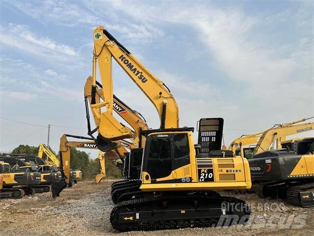 Komatsu PC210-8 Bageri gusjeničari