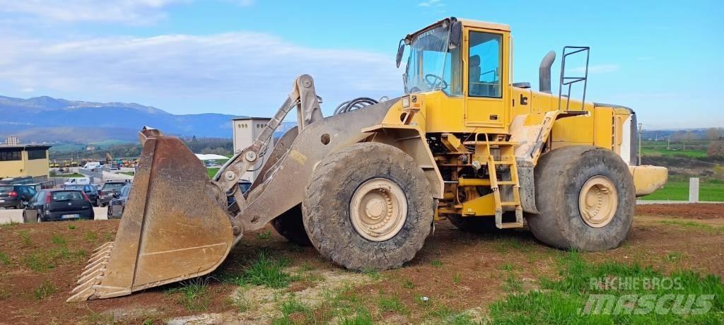 Volvo L 220 E Utovarivači na kotačima