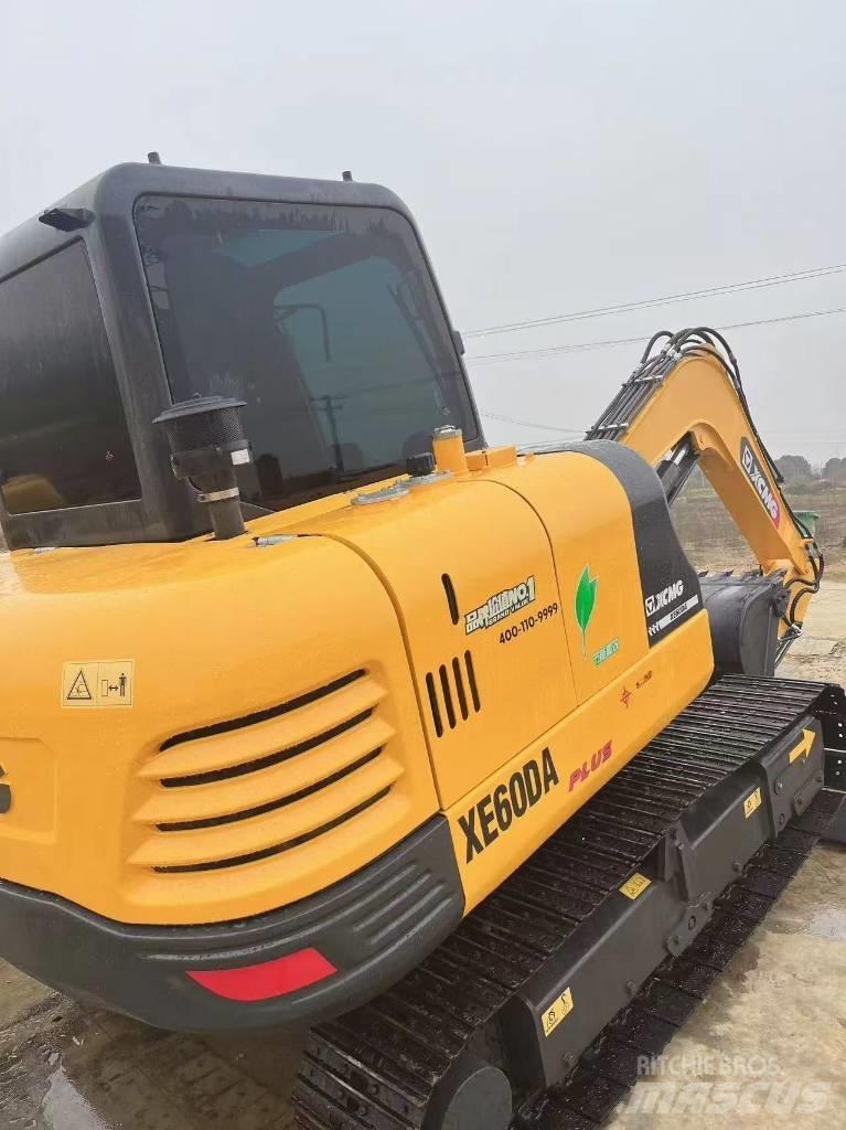 XCMG XE 60 DA Mini bageri <7t