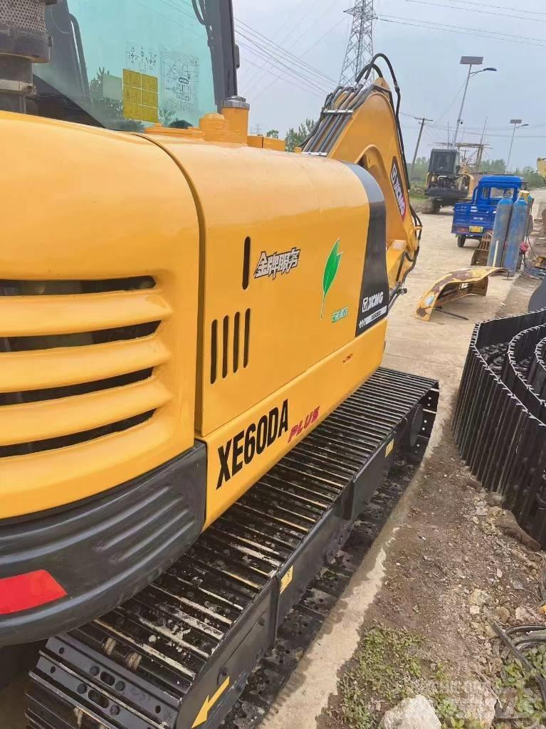 XCMG XE 60 DA Mini bageri <7t