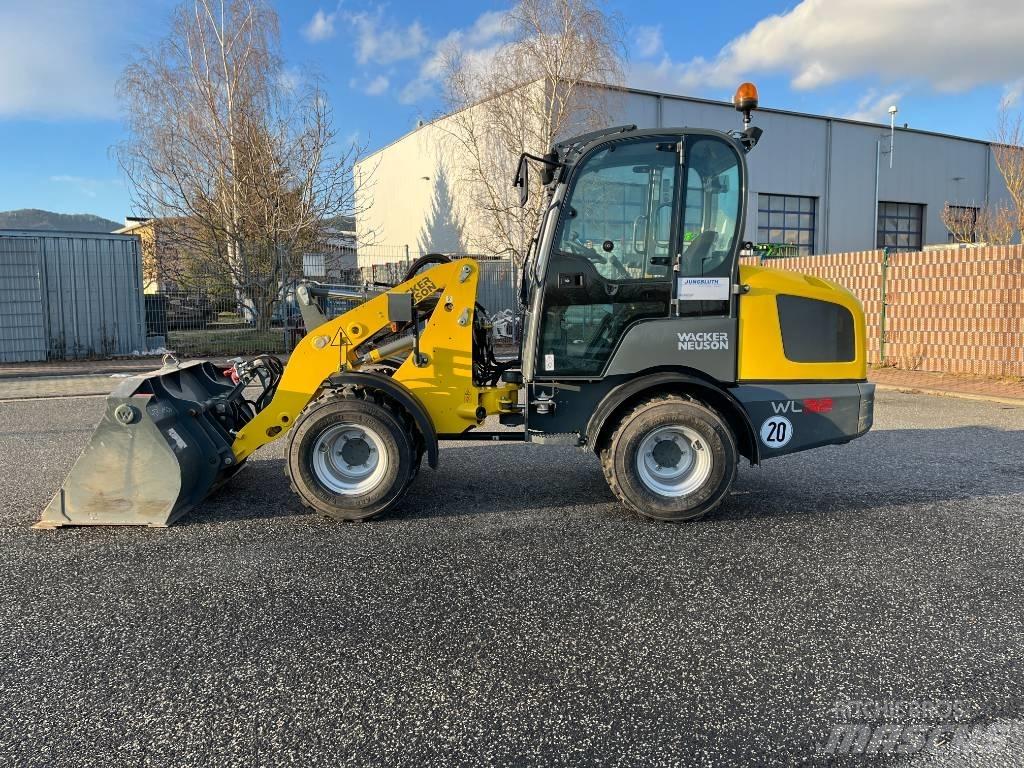 Wacker Neuson WL 32 Utovarivači na kotačima