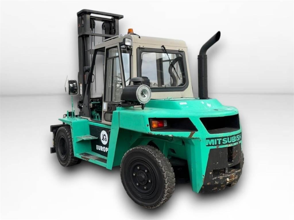 Mitsubishi FD70T Dizelski viličari