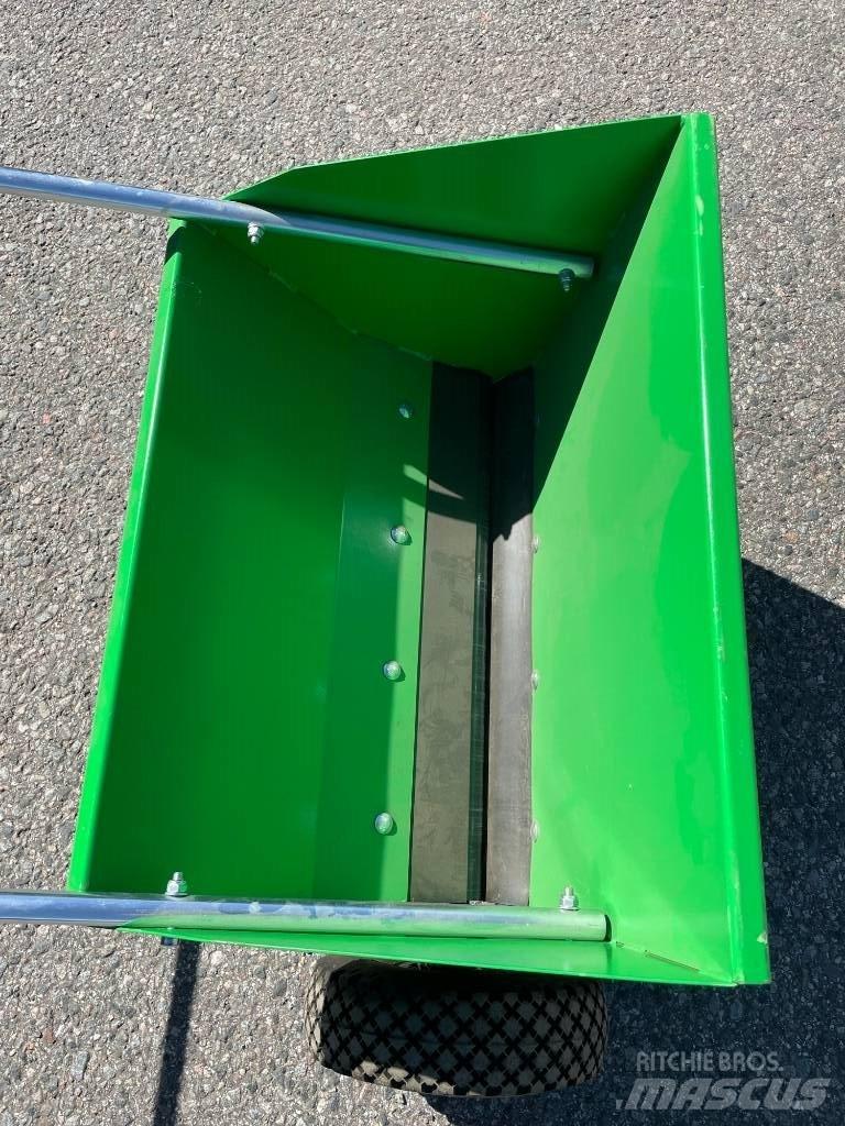 Sami S 600 Posipači soli i pijeska