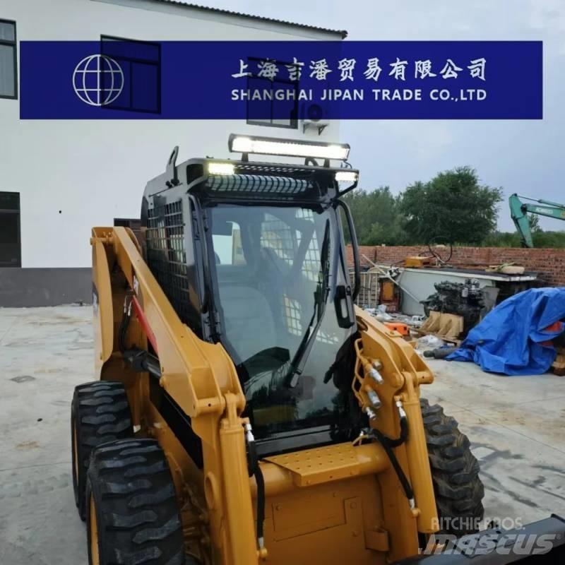 CAT 246 C Skid steer mini utovarivači