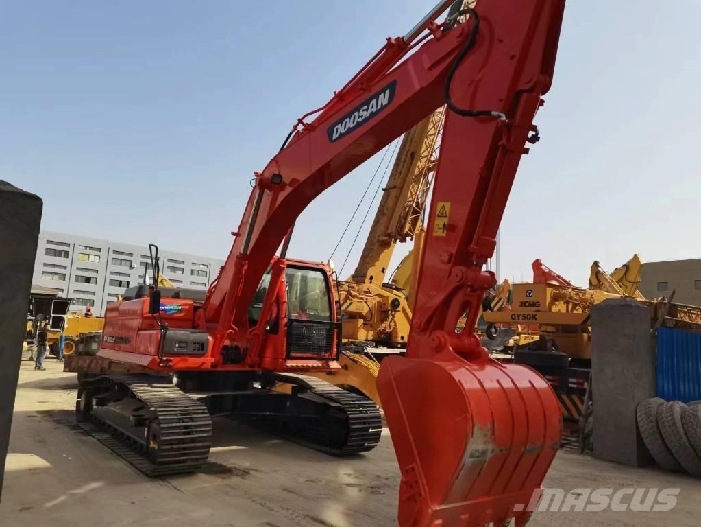 Doosan DX 300 Bageri gusjeničari
