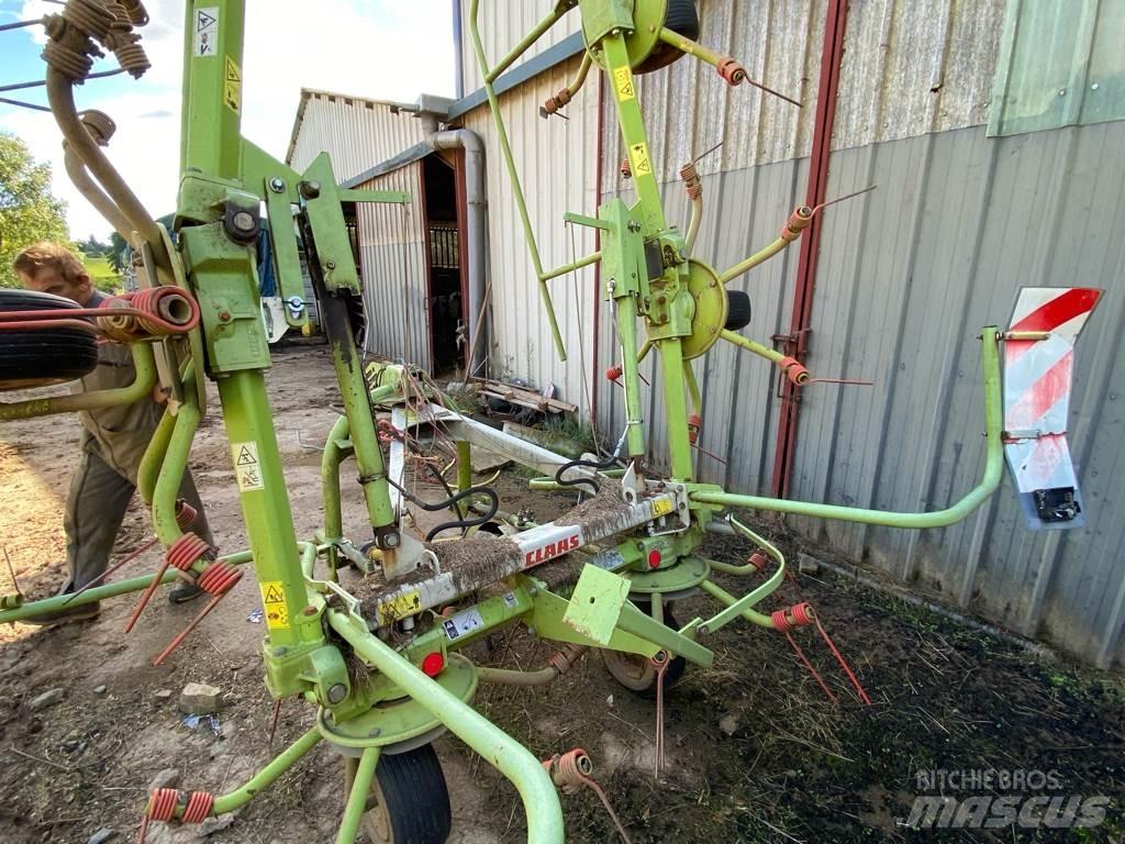 CLAAS VOLTO670 Okretači i sakupljači sijena