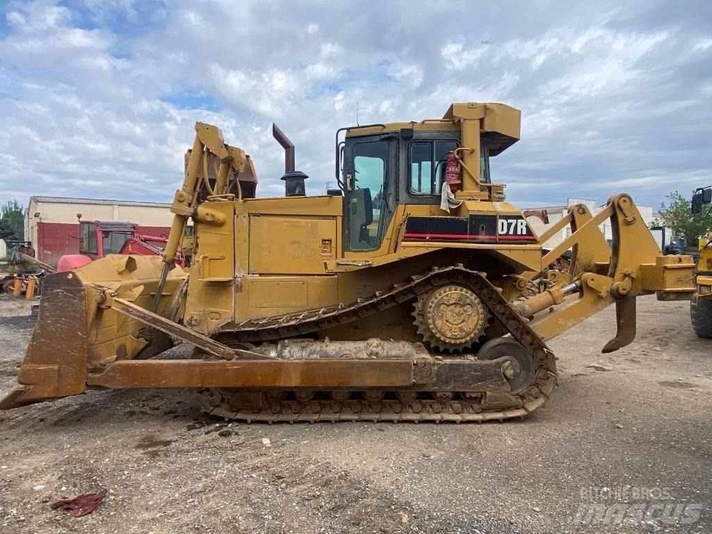 CAT D 7 R Buldožeri gusjeničari