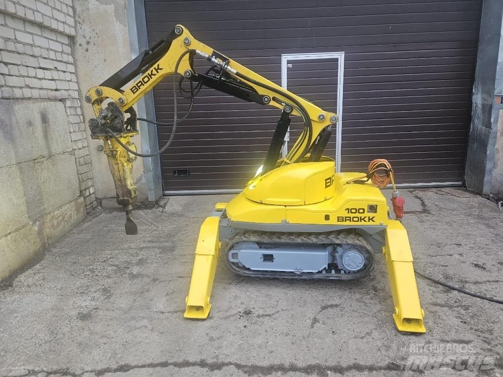 Brokk 100 Bageri za rušenje