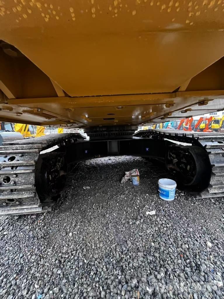 CAT 349 D2 Bageri gusjeničari