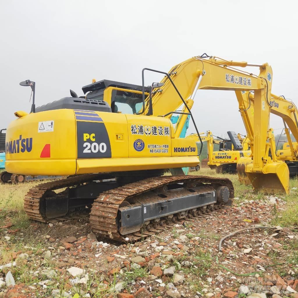 Komatsu PC200-8 Bageri gusjeničari