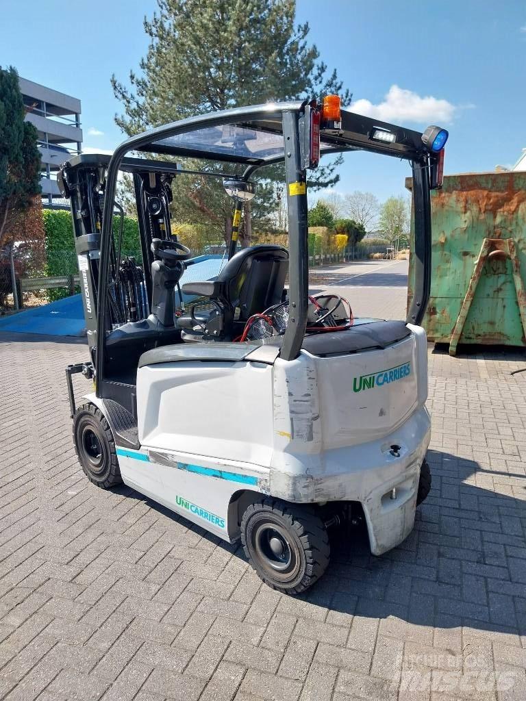 UniCarriers MX 25 Električni viličari