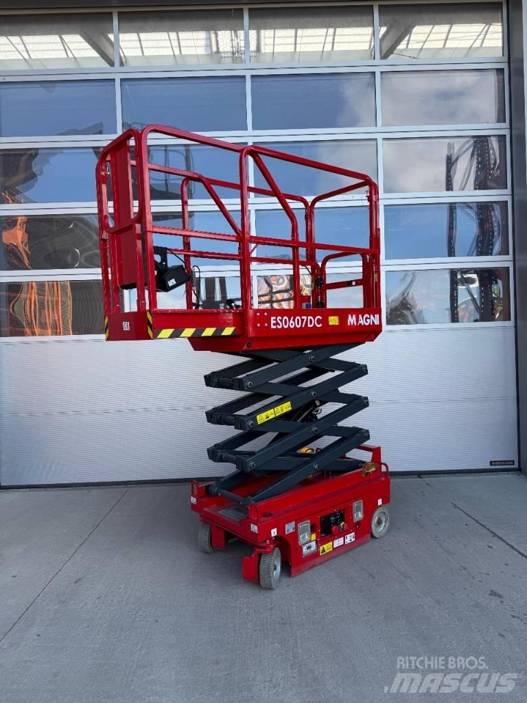 Magni ES 0607 DC Škaraste platforme