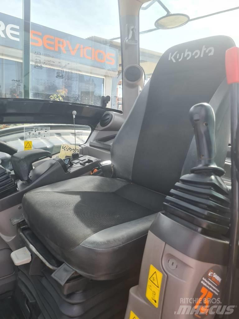 Kubota U 56-5 Mini bageri <7t