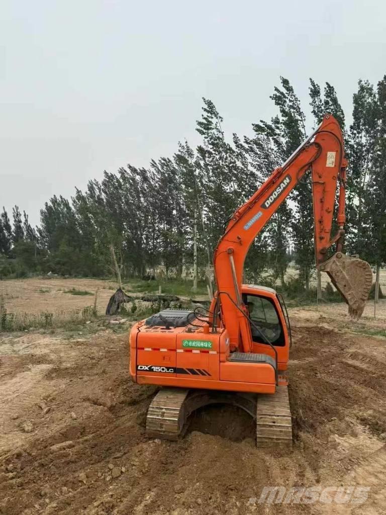 Doosan dx150 Bageri gusjeničari