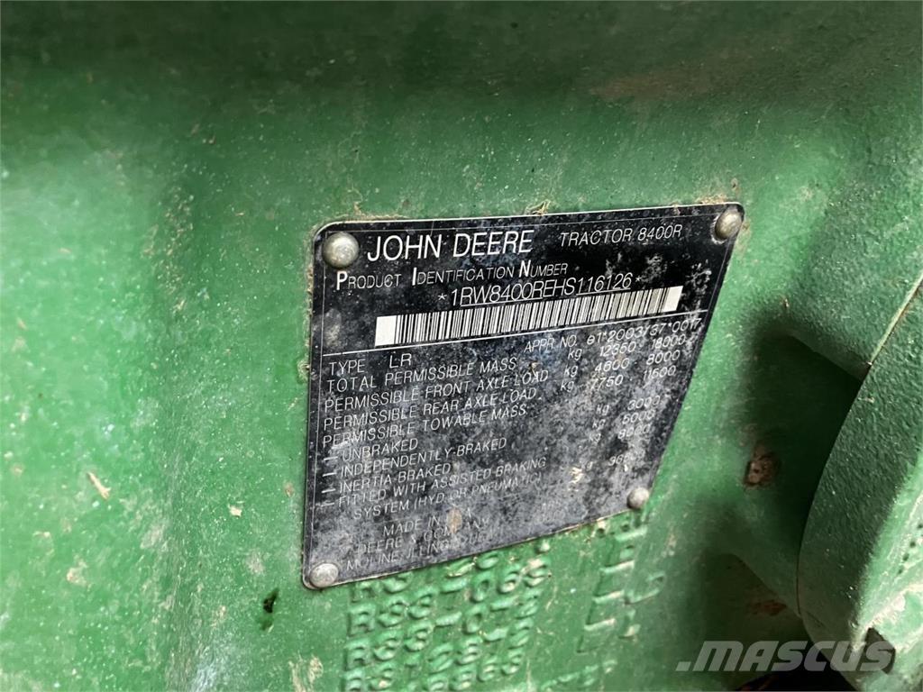 John Deere 8400R Traktori