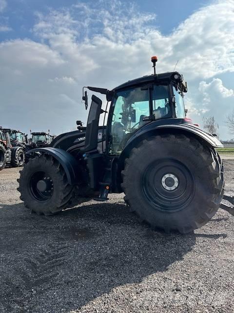 Valtra T 235 D Traktori