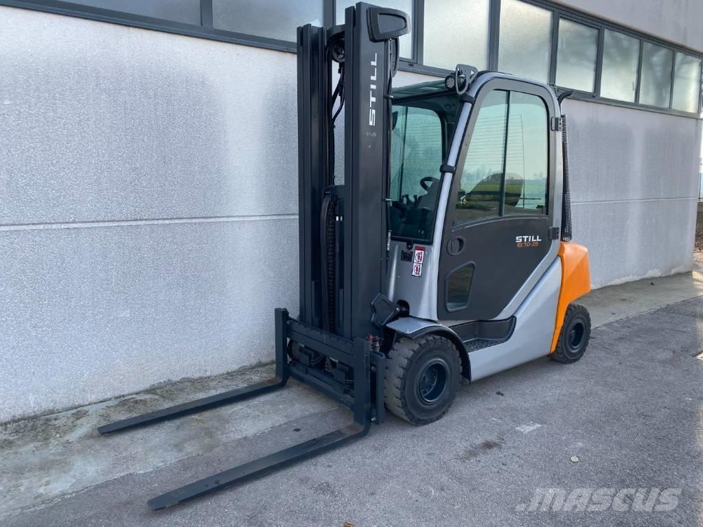 Still RX 70-25 Dizelski viličari