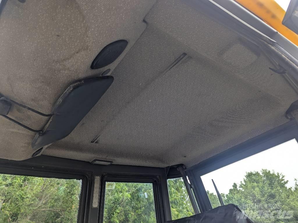 JCB 3 CX Utovarni rovokopači