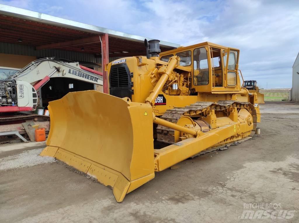CAT D 9 H Buldožeri gusjeničari