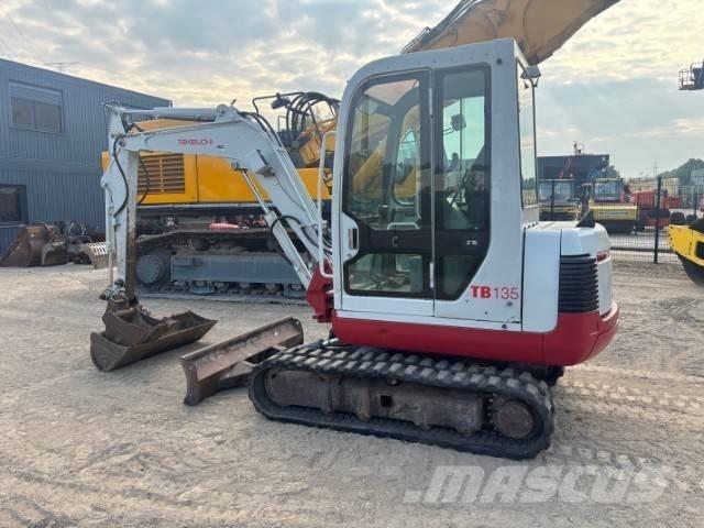 Takeuchi TB 135 Mini bageri <7t