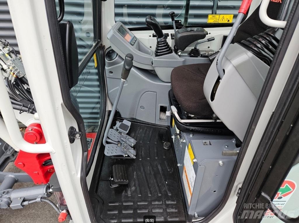 Takeuchi TB 225 Mini bageri <7t