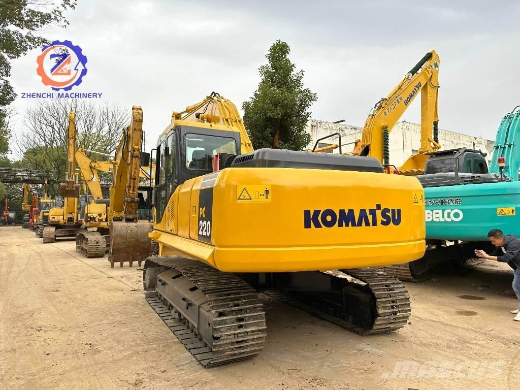 Komatsu PC 220-7 Bageri gusjeničari
