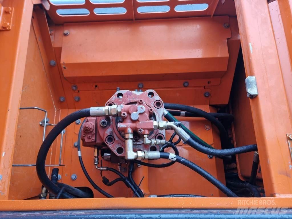 Doosan DX 255 LC Bageri gusjeničari