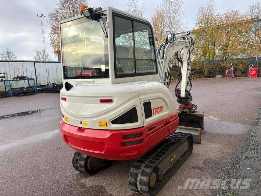 Takeuchi TB 216 Mini bageri <7t
