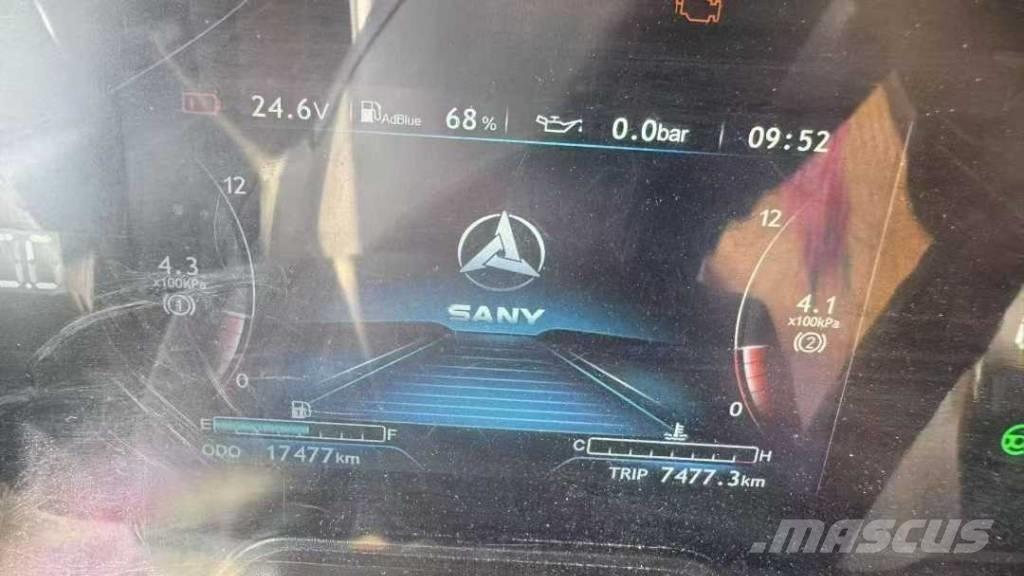 Sany STC1300C8-8 Rabljene dizalice za težak teren