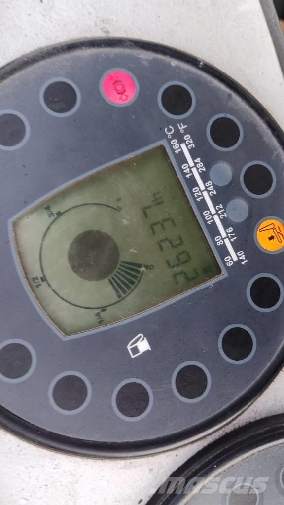 Bomag BW 100 AD-5 Valjci sa dvojnim bubnjem