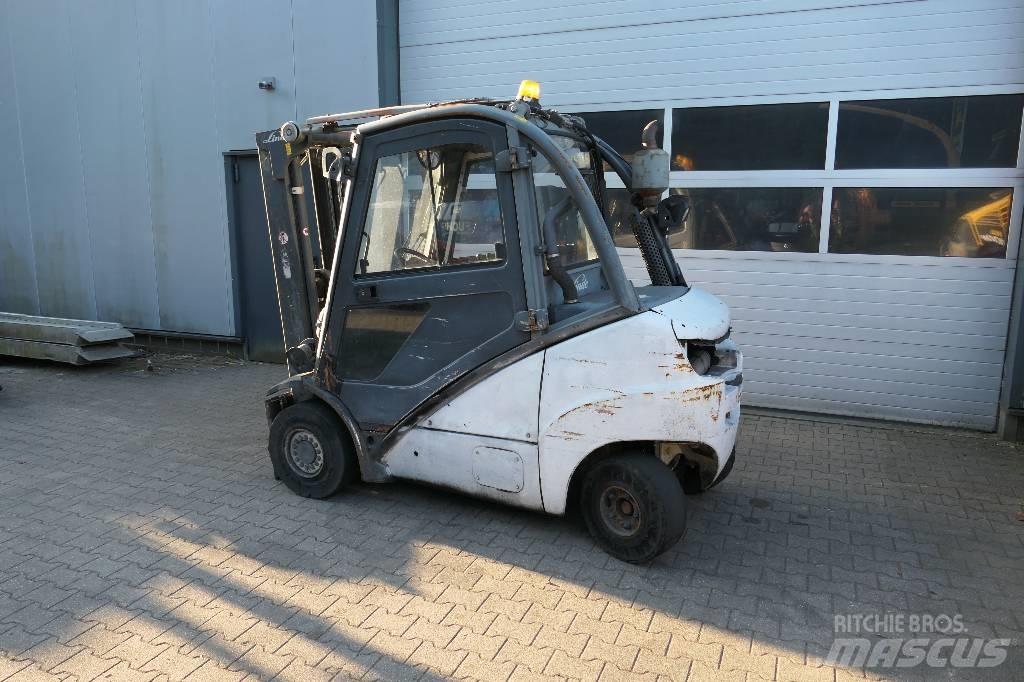 Linde H 30 D Dizelski viličari
