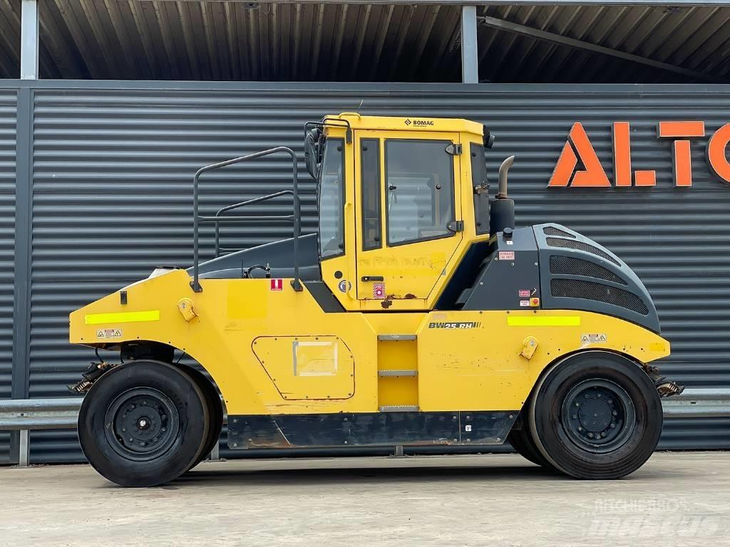 Bomag BW 25 RH Gumeni valjci na kotačima