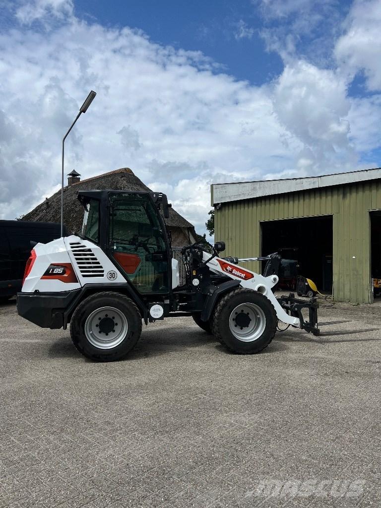 Bobcat L 85 Utovarivači na kotačima