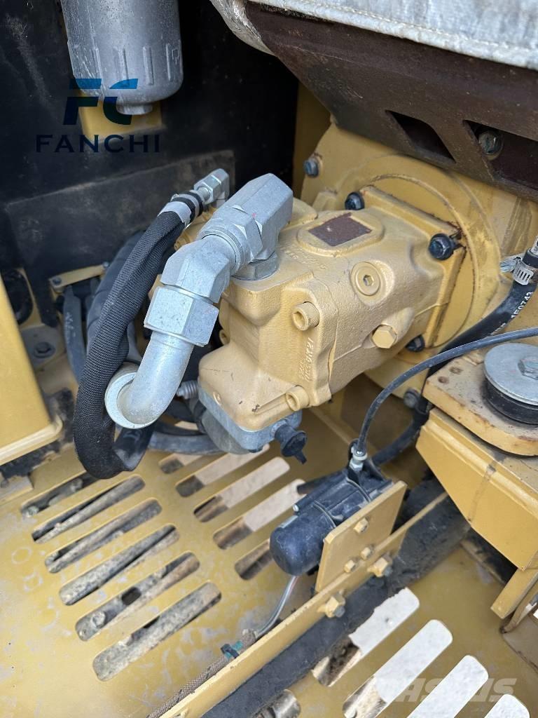 CAT CAT305.5E2 Mini bageri <7t