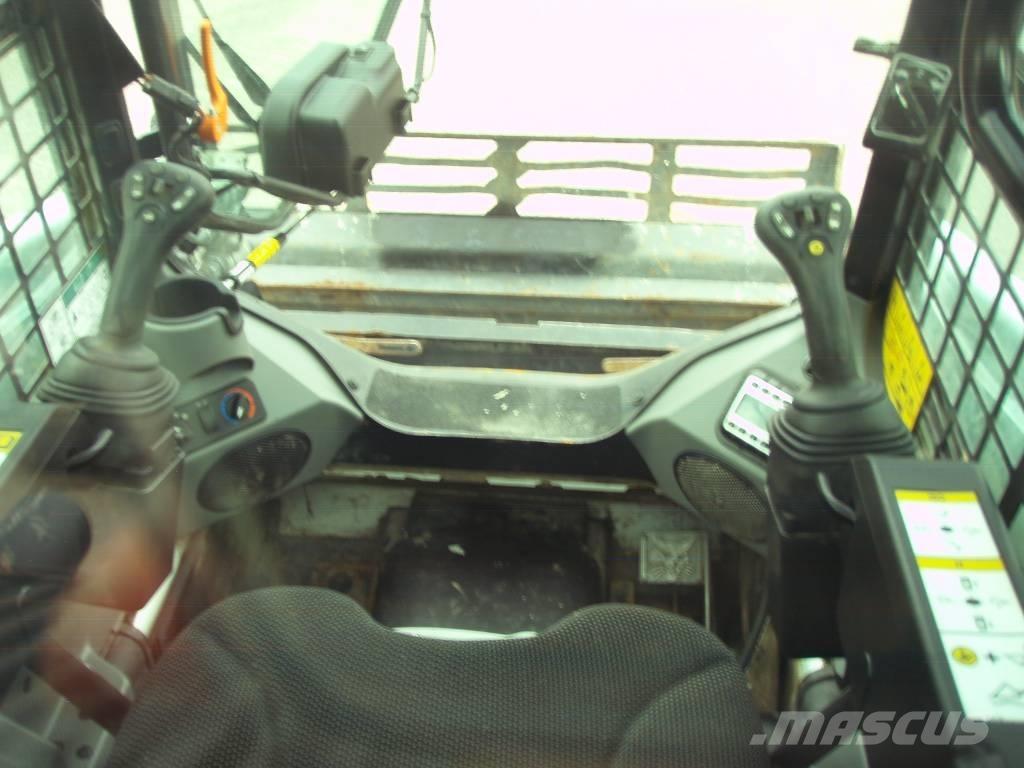 Bobcat T 450 Skid steer mini utovarivači