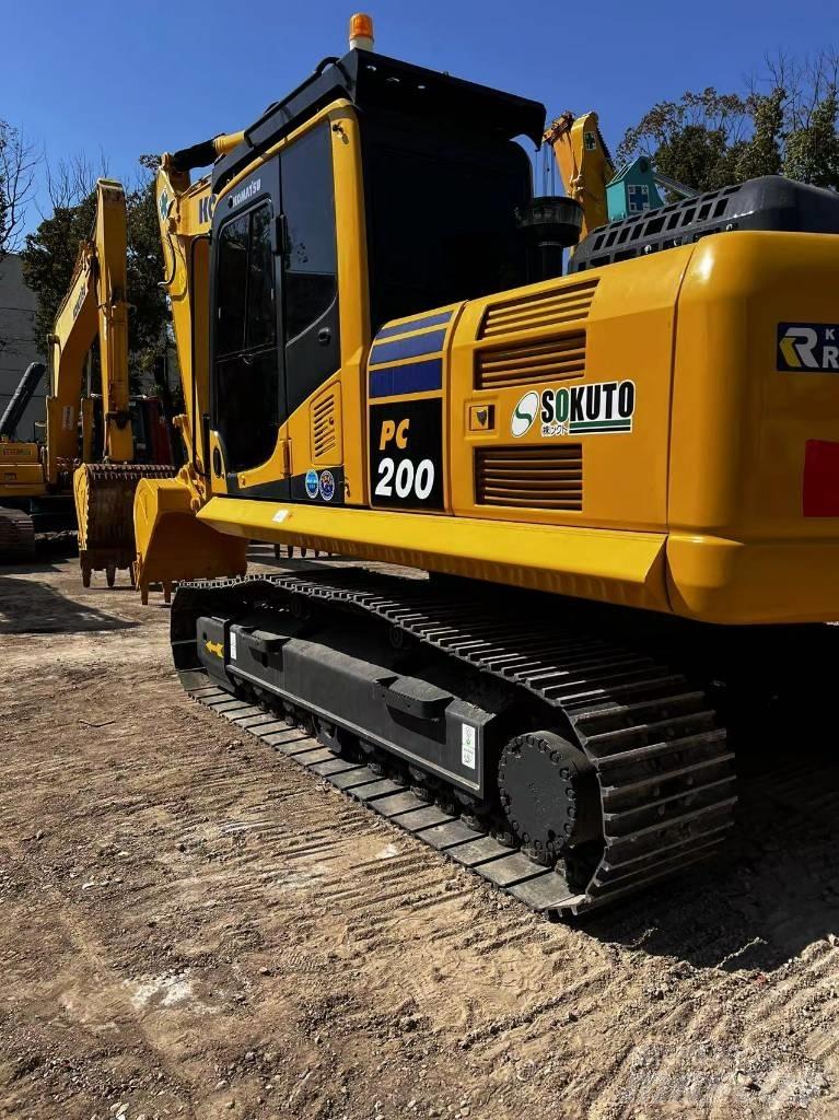 Komatsu PC 200-8N1 Bageri gusjeničari