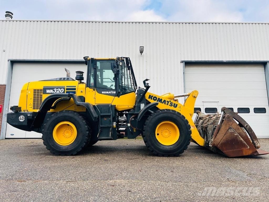 Komatsu WA 320-8 Utovarivači na kotačima