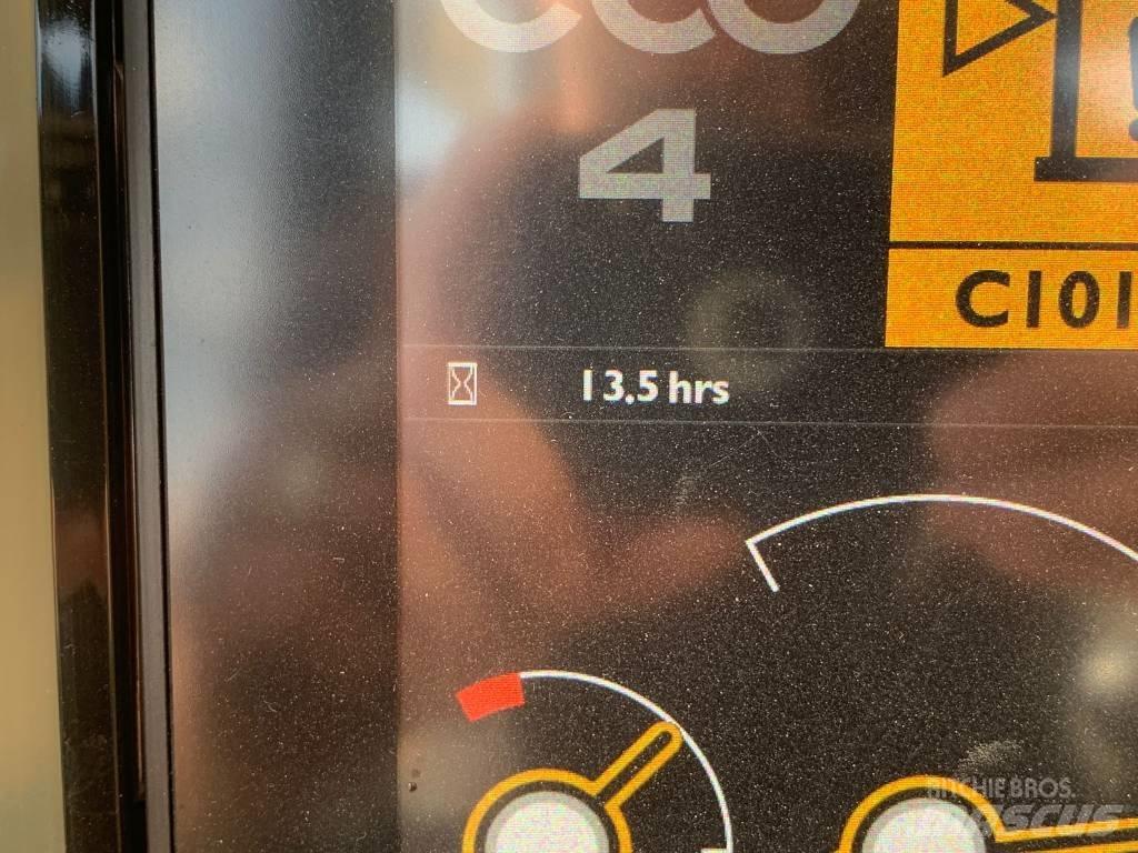 JCB 215LC NEW Bageri gusjeničari