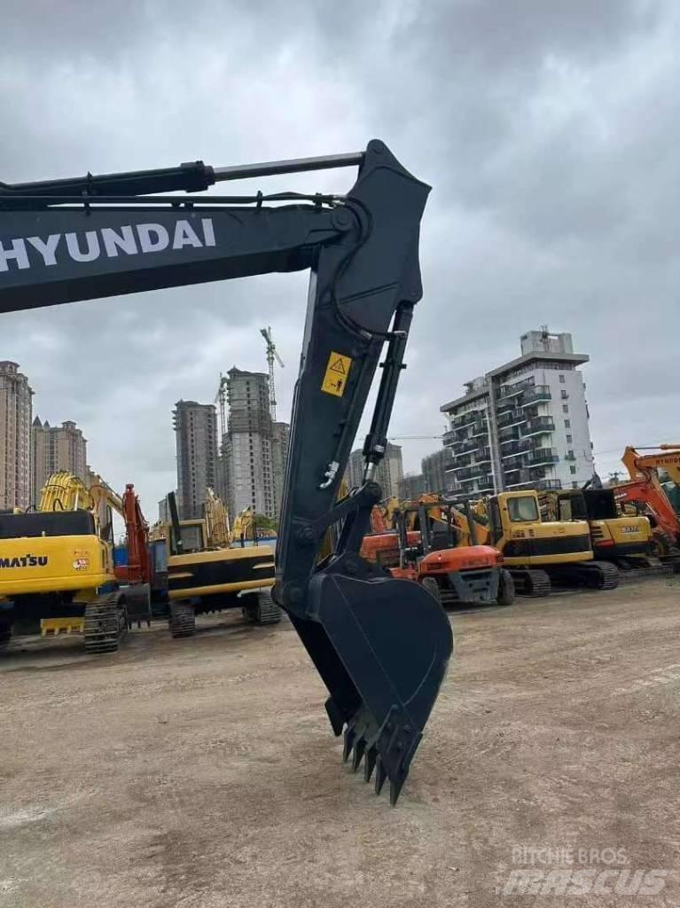 Hyundai 225LC-9T Bageri gusjeničari