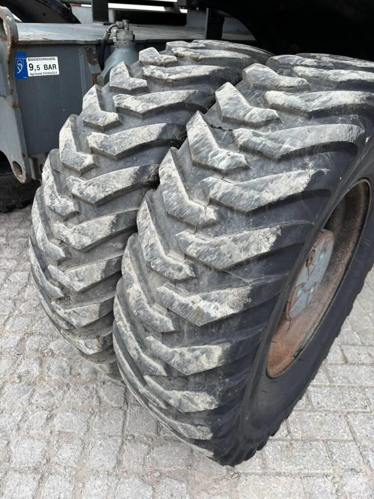 Liebherr A 918 Bageri na kotačima