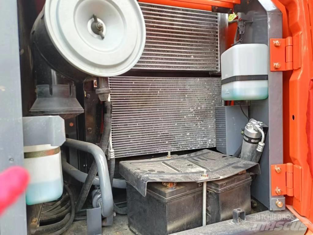 Hitachi ZX 120-6 Mini bageri <7t