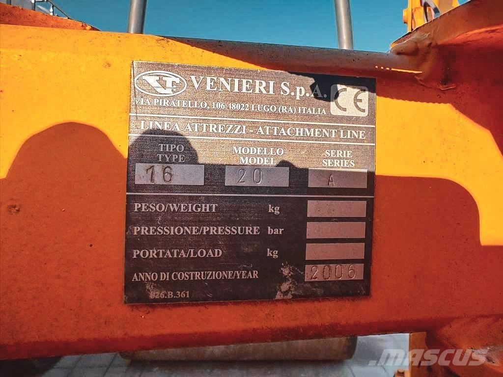 Venieri VL 10.23C Utovarni rovokopači