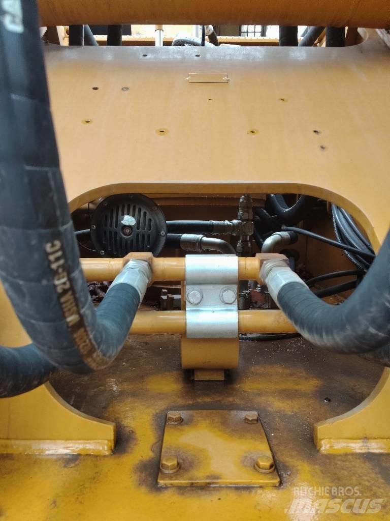 CAT 336 D Bageri gusjeničari